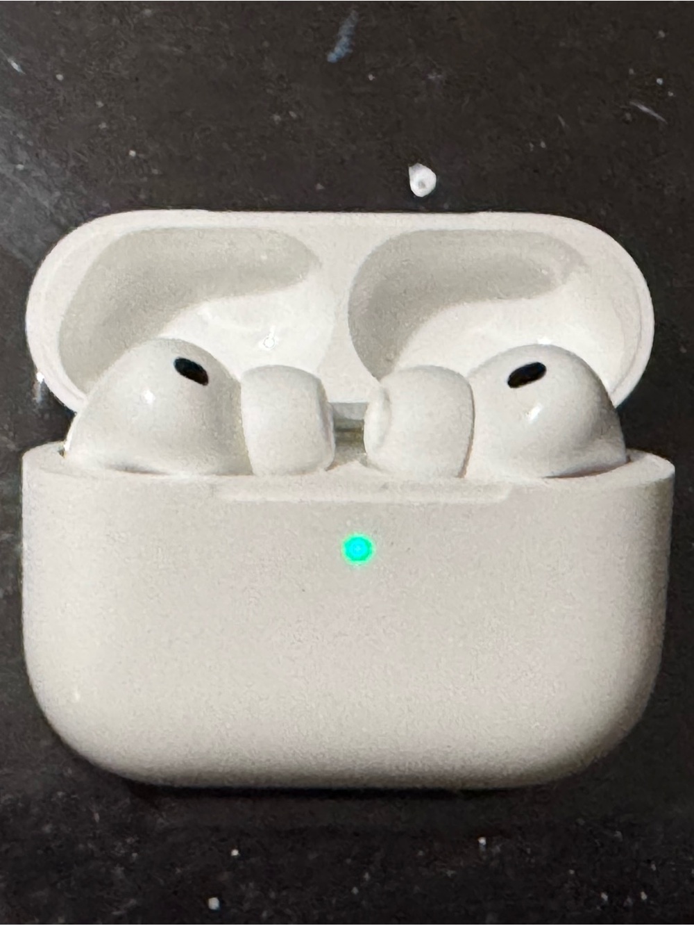 Apple AirPod Pro 3 - Picture 2 of 14